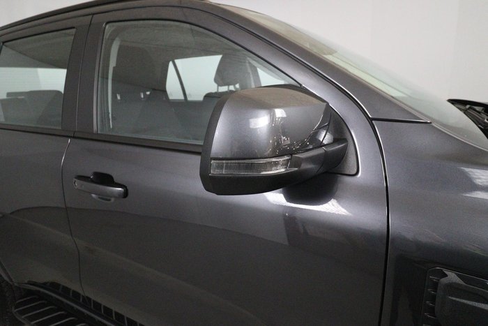2025 Ford Everest Ambiente