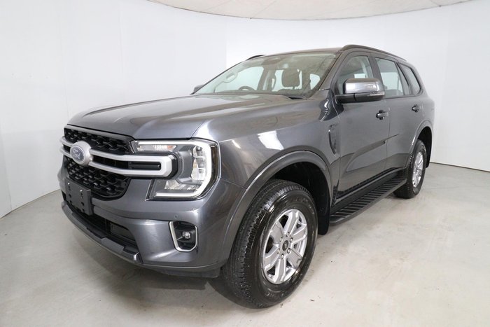 2025 Ford Everest Ambiente