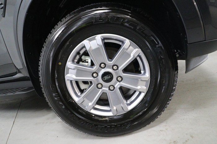 2025 Ford Everest Ambiente