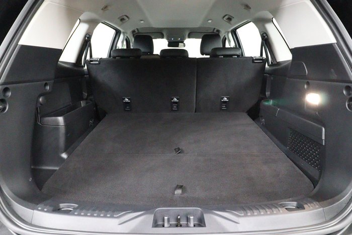 2025 Ford Everest Ambiente