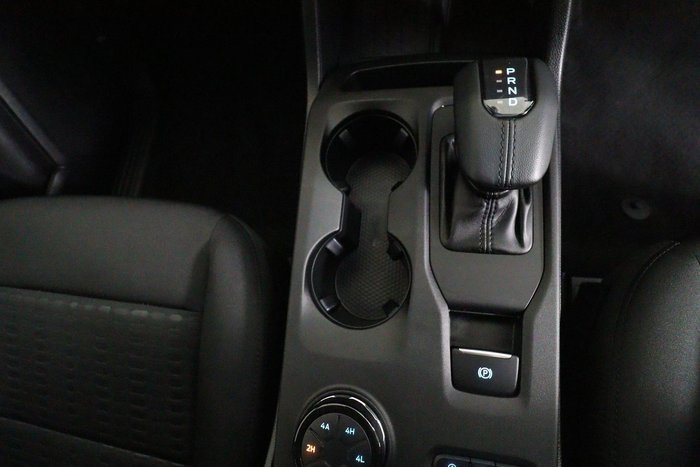 2025 Ford Everest Ambiente