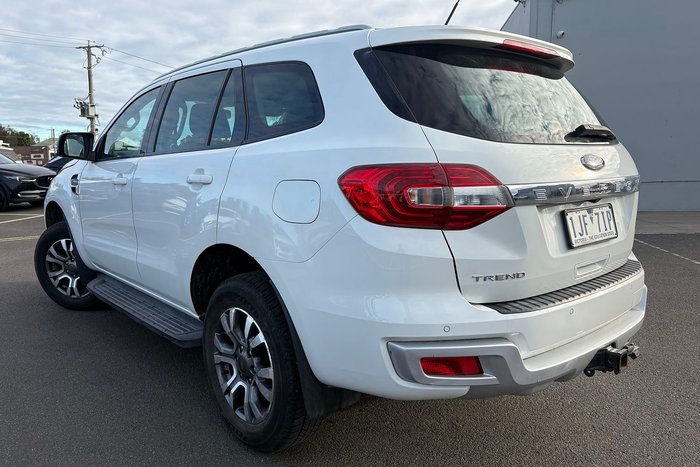 2016 Ford Everest Trend