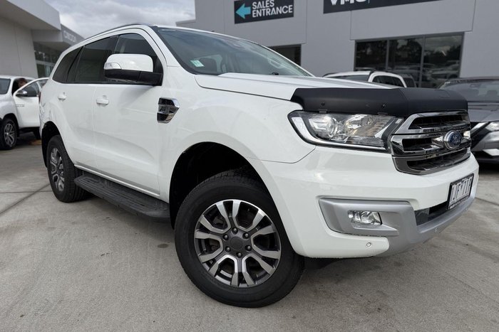 2016 Ford Everest