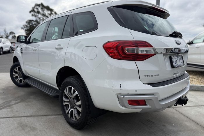 2016 Ford Everest Trend