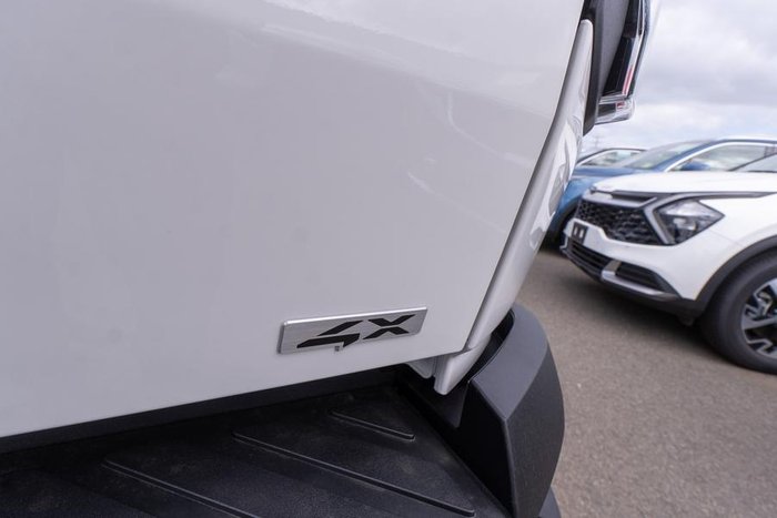 2025 Kia Tasman S