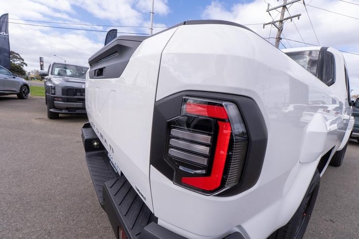 2025 Kia Tasman S