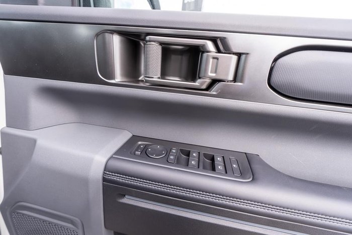 2025 Kia Tasman S