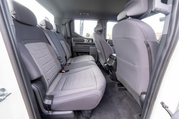 2025 Kia Tasman S