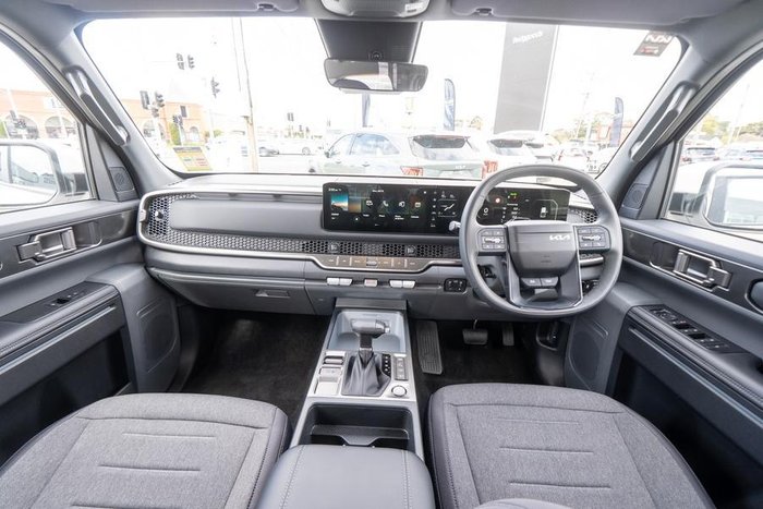 2025 Kia Tasman S