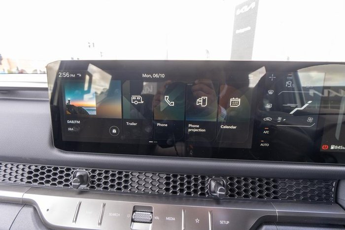 2025 Kia Tasman S