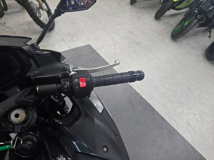 2021 Kawasaki NINJA 650L GREY
