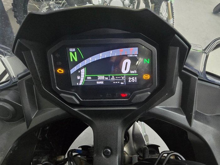 2021 Kawasaki NINJA 650L GREY