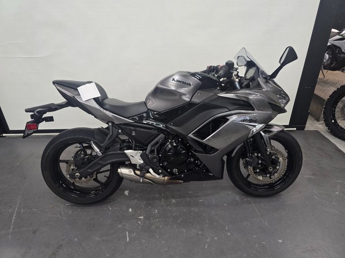 2021 Kawasaki NINJA 650L GREY