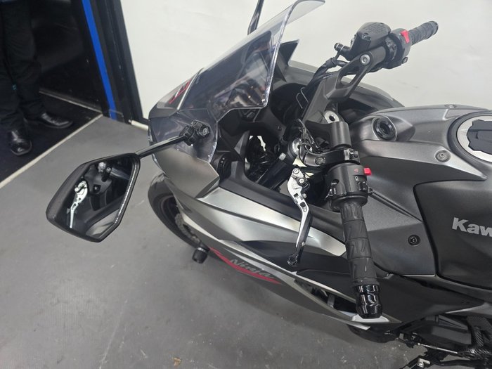 2022 Kawasaki NINJA 650L Black