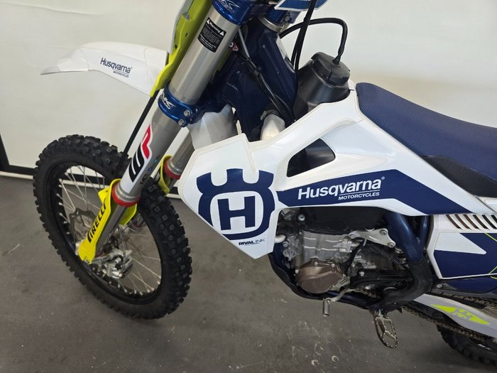 2020 Husqvarna FC450 White