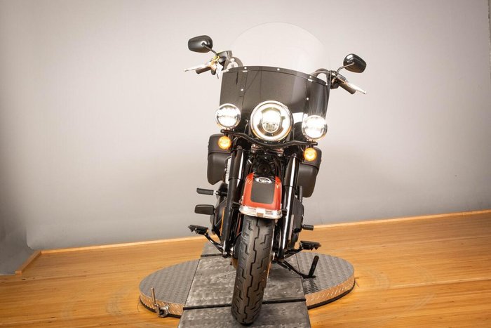 2024 Harley-Davidson Heritage Classic 114 (FLHCS) Softail Black