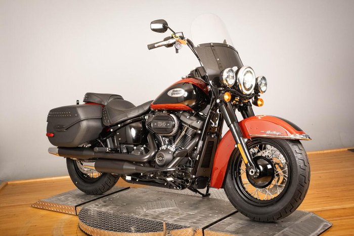 2024 Harley-Davidson Heritage Classic 114 (FLHCS) Softail Black