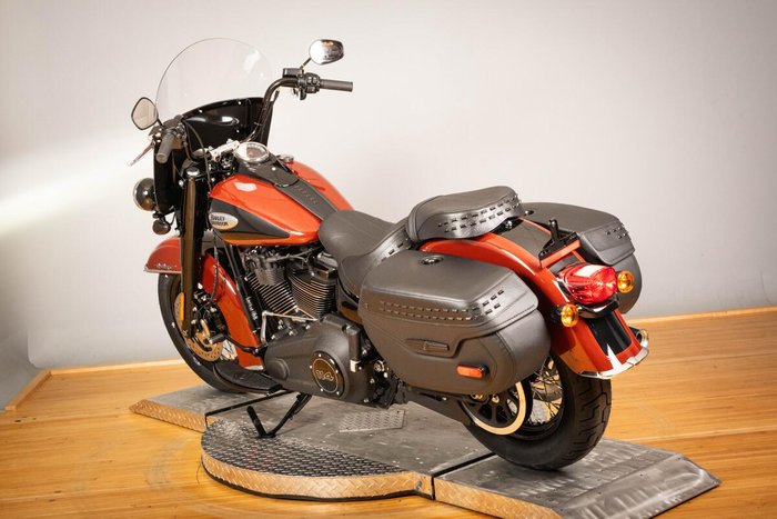 2024 Harley-Davidson Heritage Classic 114 (FLHCS) Softail Black