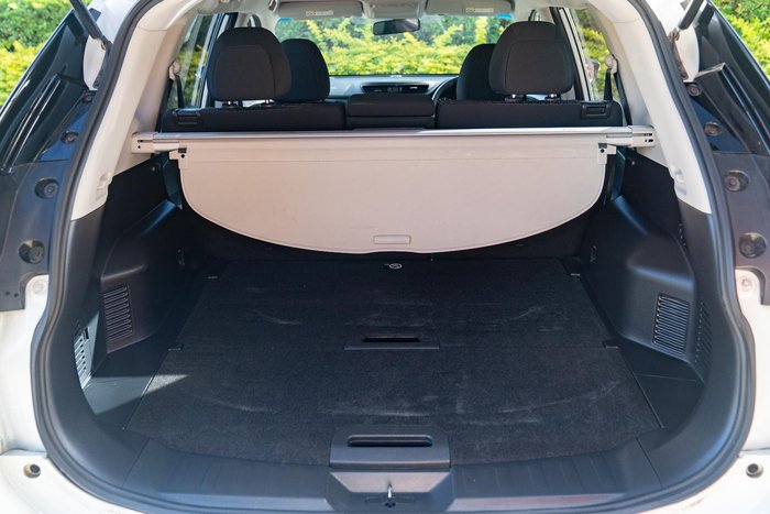 2021 Nissan X-TRAIL ST