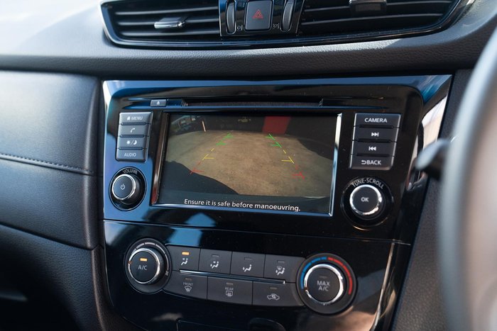 2021 Nissan X-TRAIL ST