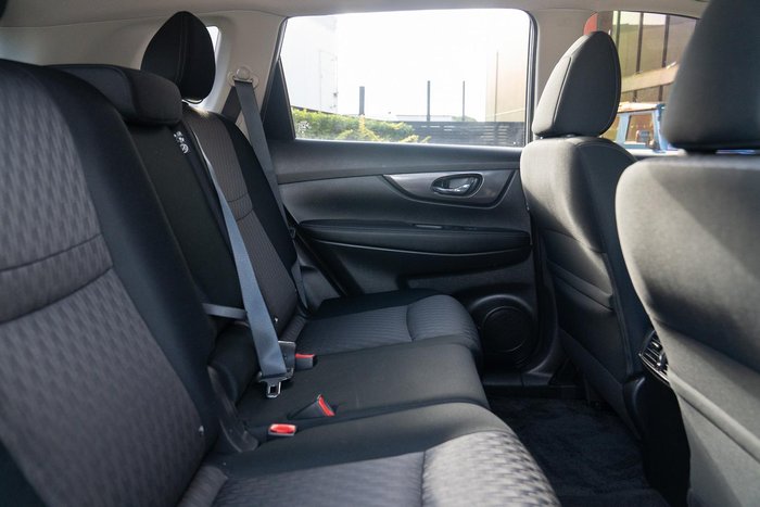 2021 Nissan X-TRAIL ST