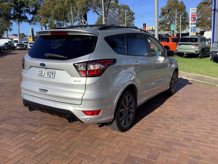 2018 Ford Escape ST-Line
