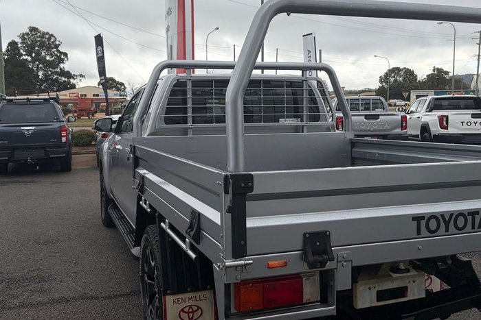 2021 Toyota Hilux SR5