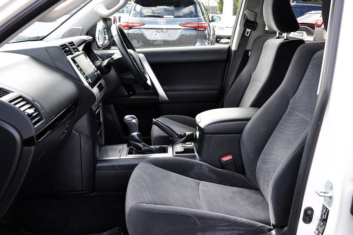 2021 Toyota Landcruiser Prado GXL