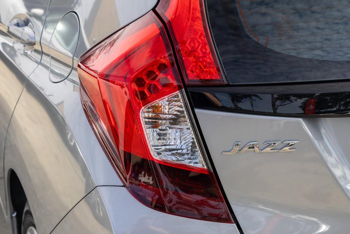 2019 Honda Jazz VTi