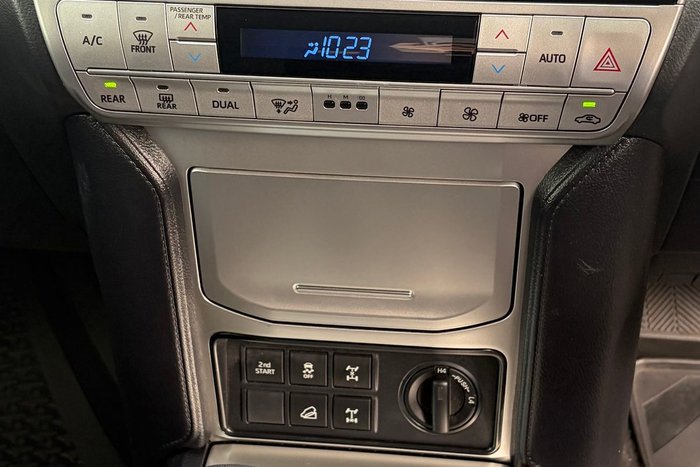 2022 Toyota Landcruiser Prado GXL