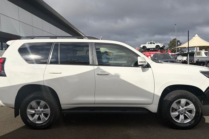 2022 Toyota Landcruiser Prado GXL