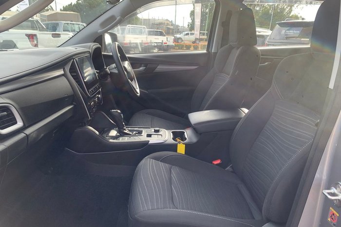 2021 Isuzu MU-X LS-M