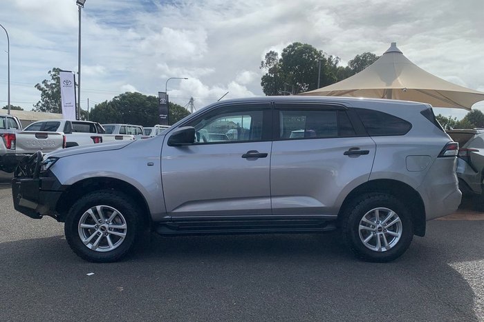 2021 Isuzu MU-X LS-M