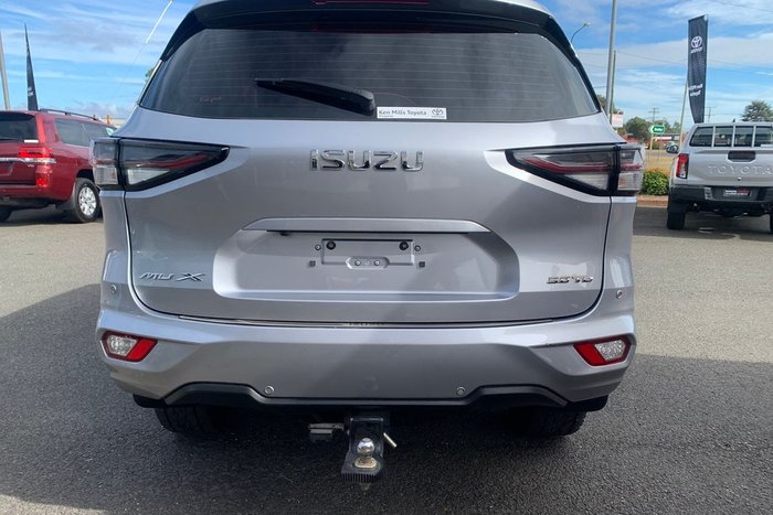 2021 Isuzu MU-X LS-M