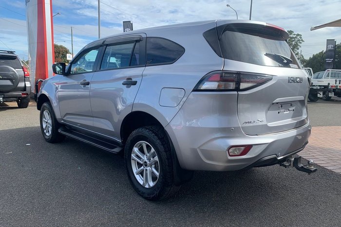 2021 Isuzu MU-X LS-M