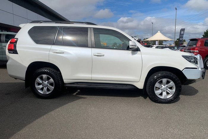 2017 Toyota Landcruiser PRADO GXL (4x4)