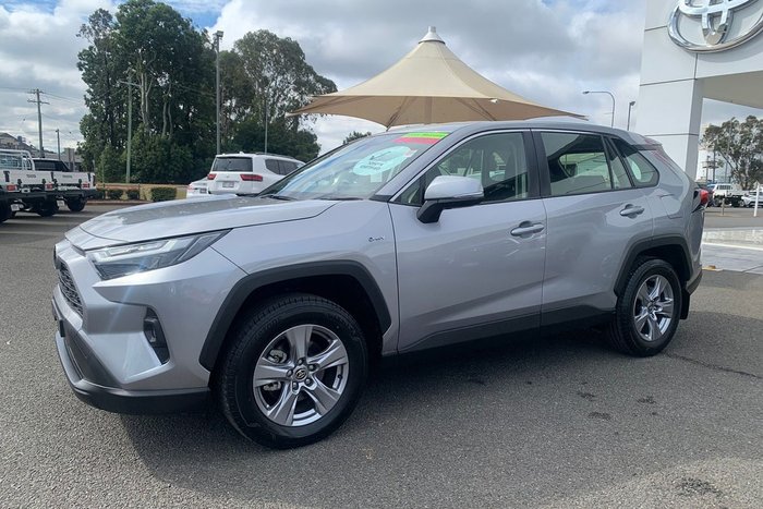 2024 Toyota RAV4 GX