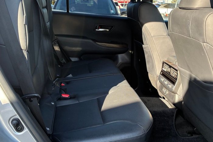 2023 Toyota Landcruiser VX