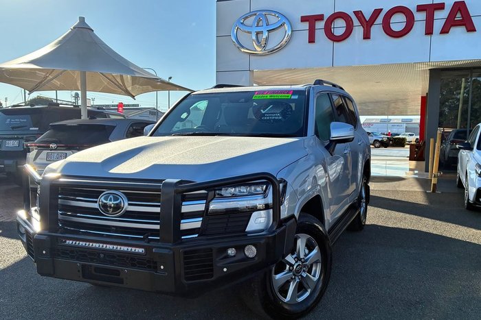 2023 Toyota Landcruiser