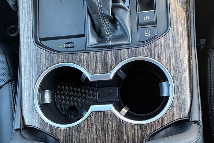 2023 Toyota Landcruiser VX