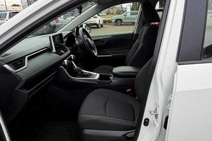 2023 Toyota RAV4 GX