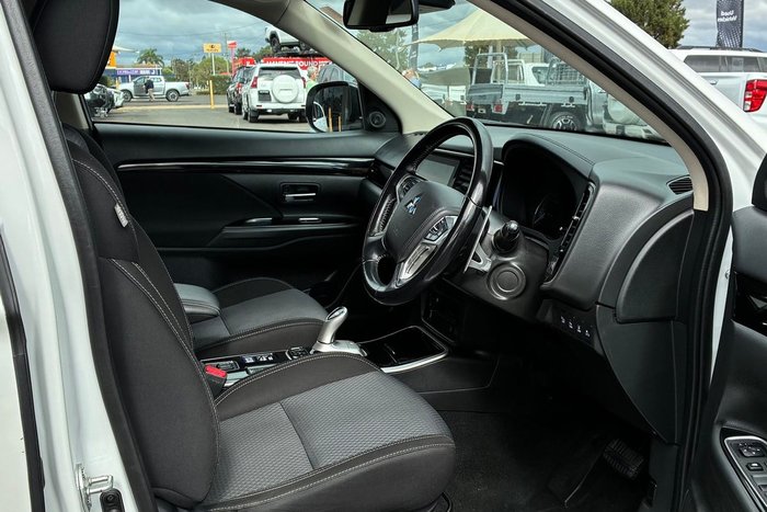 2021 Mitsubishi Outlander PHEV ES