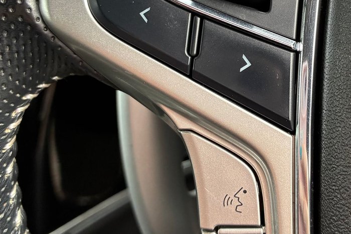 2021 Mitsubishi Outlander PHEV ES