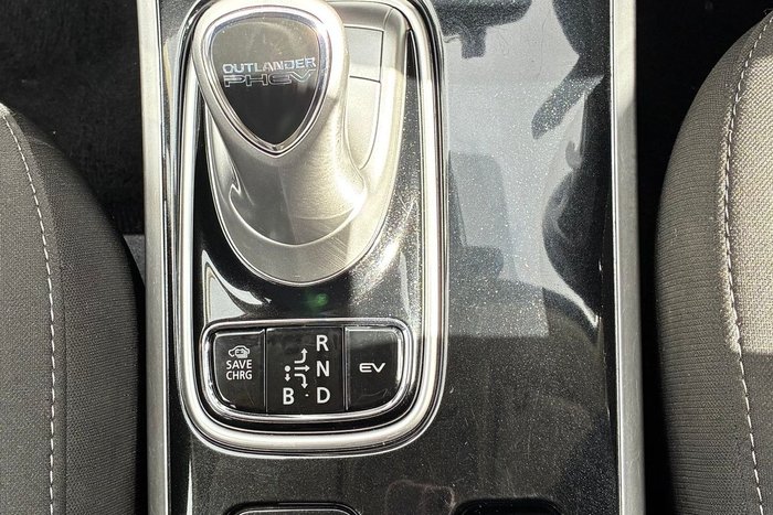 2021 Mitsubishi Outlander PHEV ES