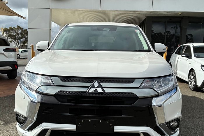 2021 Mitsubishi Outlander PHEV ES