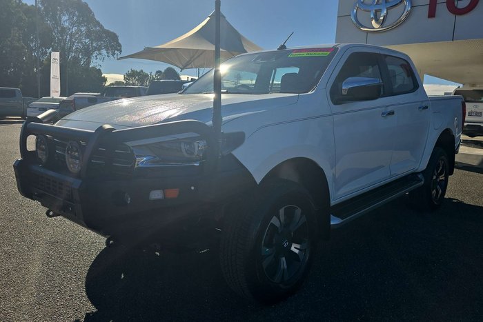 2024 Mazda BT-50 GT