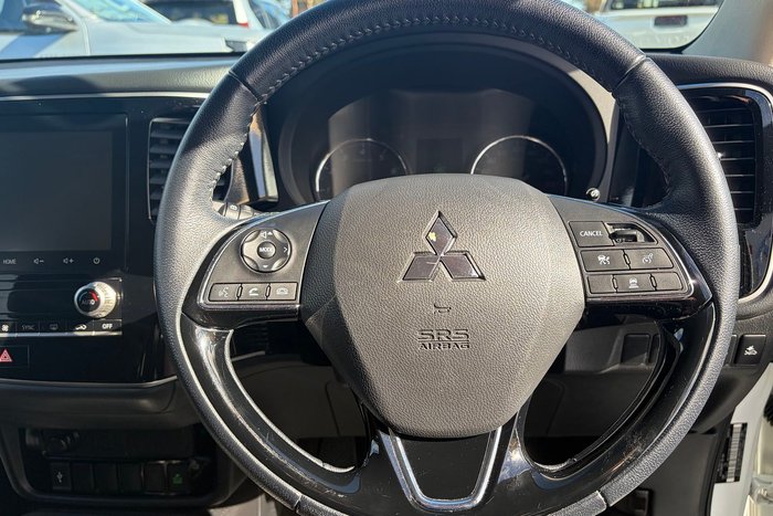 2021 Mitsubishi Outlander ES