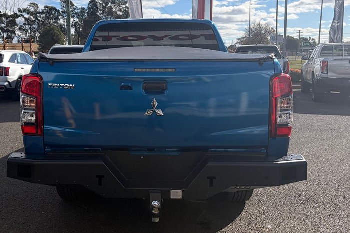 2022 Mitsubishi Triton GLX-R