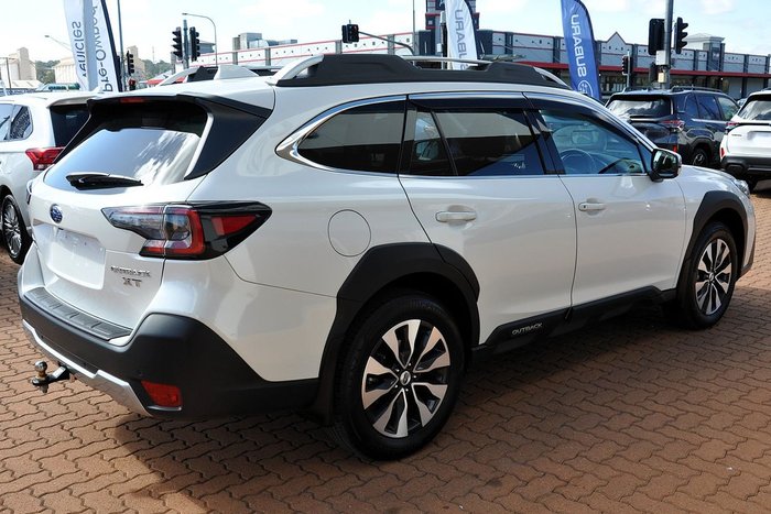 2023 Subaru Outback AWD Touring XT