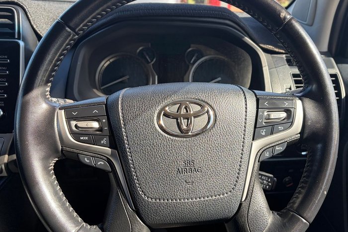 2022 Toyota Landcruiser Prado GXL